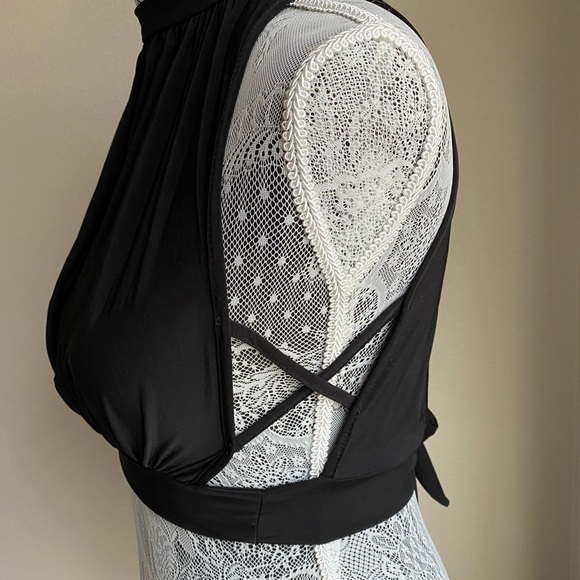 Boohoo Black Crop Top - Picture 3 of 8